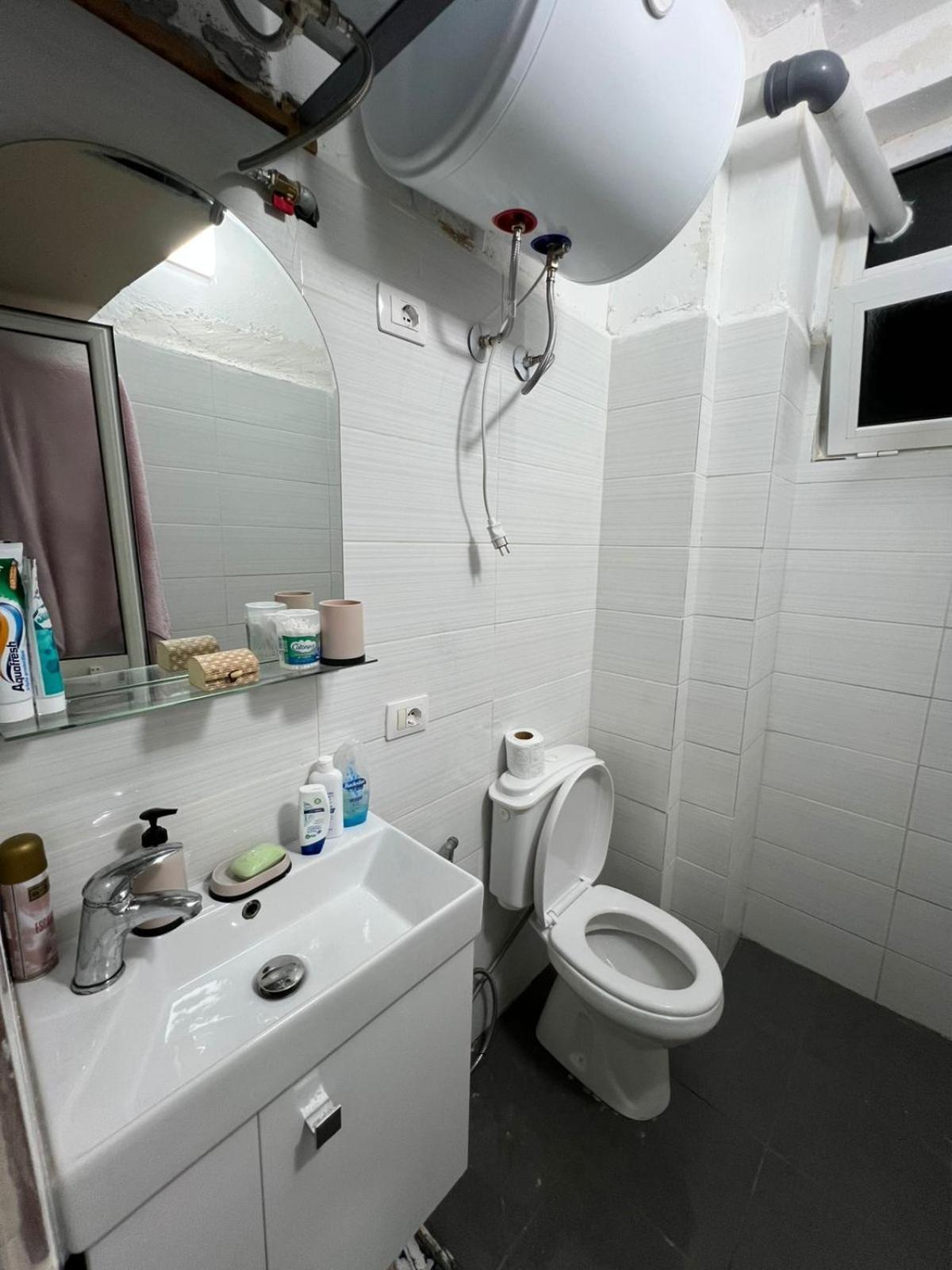 Beach Studio Durres Seaview Bagian luar foto