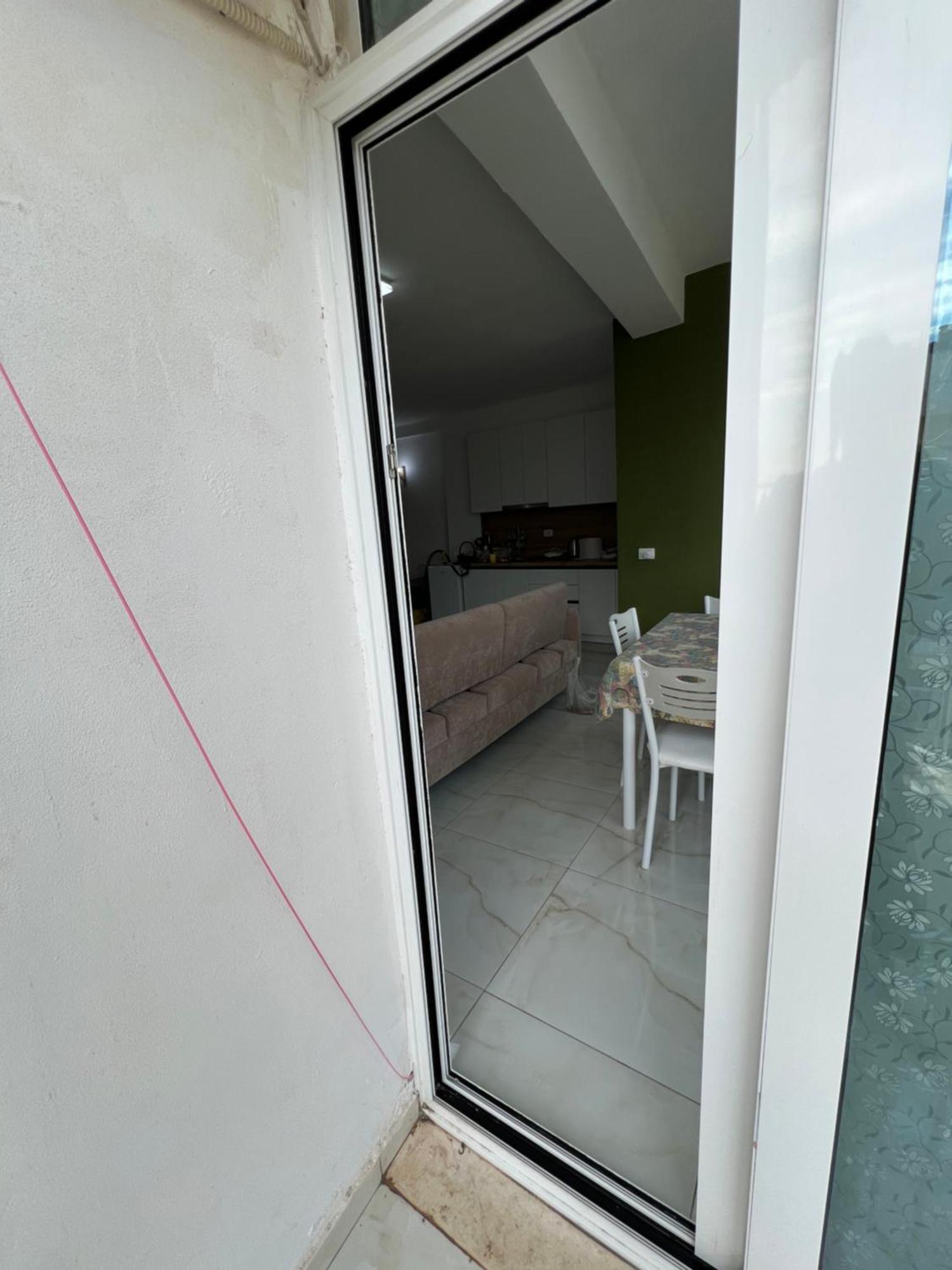 Beach Studio Durres Seaview Bagian luar foto