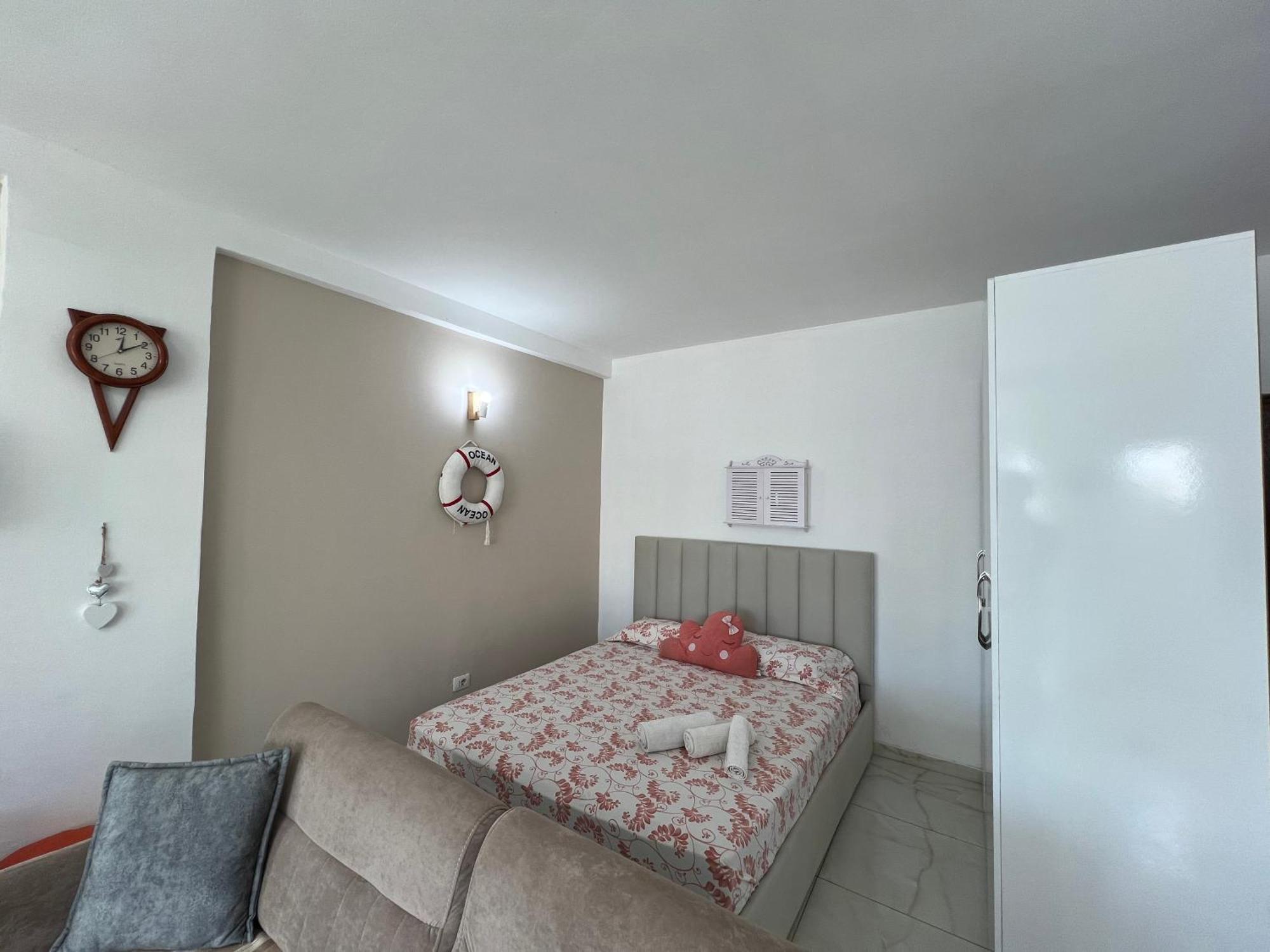 Beach Studio Durres Seaview Bagian luar foto